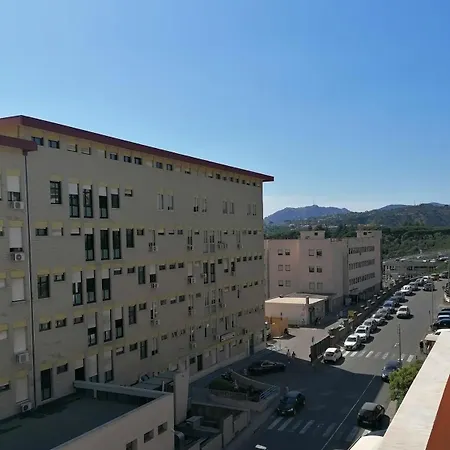 Lejlighed Casa Gigi Hospital Area *